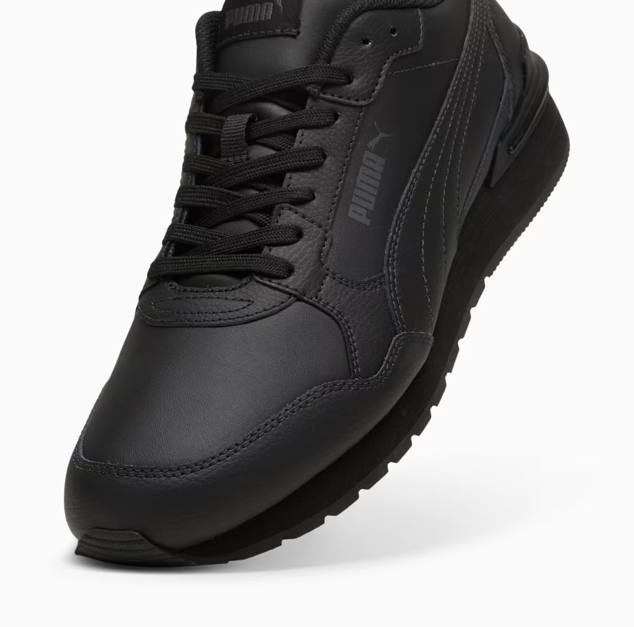 ST Runner v4 Leather
